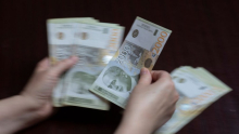 PREDSEDNIK NAJAVIO DA ĆE NEKI GRAĐANI DOBITI I PO 12.000 DINARA: Sve velike stvari koje smo obećali ljudima ispunjene su na vreme