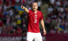 Eriksena dva puta oživljavali na terenu, ali napokon je shvatio poruku i rekao - dosta