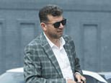 Kurdish immigrant caught using Bluetooth earpiece to cheat in driving theory test three times avoids jail