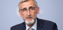 Sachsen: CDU-Innenminister Armin Schuster will Grundrecht auf Asyl streichen