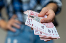 Poslednji dan za isplatu novčane pomoći od 6.000 dinara: Evo do kada možete preuzeti novac