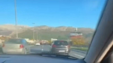 Pogledajte suludi potez vozača na magistrali kod Splita! Za dlaku izbjegnuta tragedija...
