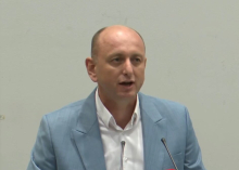 MILAN KNEŽEVIĆ U OPŠTINI STARI GRAD Poručio: 