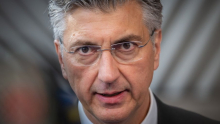 PLENKOVIĆU SE DRMA FOTELjA: Nova politička bura u Hrvatskoj svakim danom sve jača