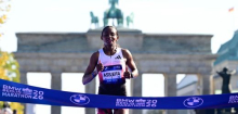 Berlin-Marathon: Krämpfe stoppen Tigst Assefa knapp vor dem Weltrekord