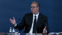 PANIKA MEĐU BLOKADERIMA, NE SMEJU NI 3 NA 1! Vučić prihvatio TV duel na RTS, protivnici odmah ODBILI: Beže od debate jer nemaju šta da ponude narodu!