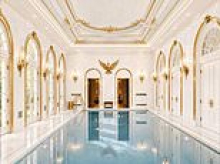Trump gives whole new meaning to press pool as he hints at remodeling of White House briefing room