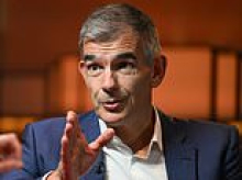 BBC chief: Put our news bulletins on Netflix to justify household fee