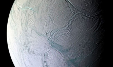 Saturnov Enceladus vjerojatno krije mikroorganizme: Znanstvenici vjeruju da ih mogu pronaći