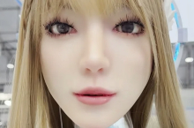 Postaje jezivo: Napravljen humanoidni robot koji plače