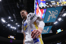 Drama i panika: Porzingis je bolestan!