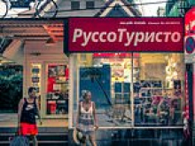 The Russian invasion of Thailand: Desperate to escape conscription and protect their wealth from Putin's crumbling economy, IAN BIRRELL reveals how thousands are buying homes on the paradise island of Phuket