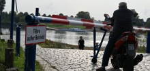 Niedrigwasser am Rhein: Düsseldorfer Rheinfähre meldet Kurzarbeit an