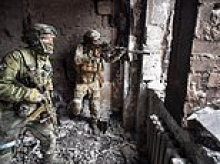 Desperate Putin signs decree increasing armed forces to 2.4million as thousands continue to die on meatgrinder Ukraine frontline