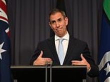 House price crash warning as Australians face higher rates, falling values and $90,000 borrowing hit