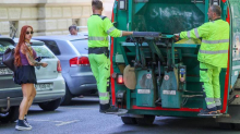 20 kamiona Čistoće na ulicama Zagreba. Stigli su i na Jakuševec da ne bi došlo do požara smeća