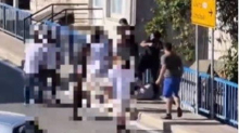 MAKLJAŽA U TRILJU Tukli su ih rukama, nogama i štapom. Policija privela osmorku