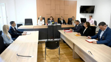 Štrajk u Holdingu je nezakonit!