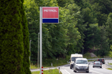 Petrol je zakupil dovolj plina za čez zimo, večje podražitve ne pričakujejo