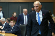 DZ potrdil rebalans letošnjega proračuna
