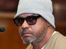 Bitter NYC man who slashed his ex-girlfriend's throat snaps at photographer after sobbing in court