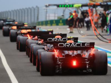 F1 kljub konfliktu ne spreminja načrtov za konec sezone