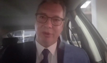 VUČIĆ SE OBRATIO IZ ŠKODE ISPRED ARENE: Imam ogromnu tremu! Beskrajno zahvalan ljudima što su mi dopustili da predvodim pokret slobodara! Idemo da ih pobedimo!