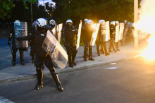 SAVET ZA MONITORING: Hitno uhapsiti predstavnika CRTA zbog instrukcije o terorizmu nad policijom