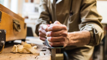 Le bollette picchiano sulle piccole imprese