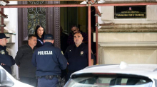 FOTO POGLEDAJTE AKCIJU Evakuirali sud u Zagrebu. Protueksplozijska ekipa stigla
