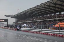 Formula 1 moli za pomoć