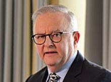 One Nation surges past Anthony Albanese in fresh polling as Labor vote drops to lowest level