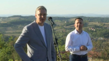ASFALT ĆE BITI REŠEN ZA NEKOLIKO DANA, VODA JE VEĆI PROBLEM Vučić u Mionici najavio projekte: Dom zdravlja ćemo da uradimo sledeće godine, to je 2,2 miliona