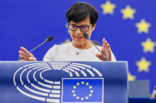 Med predlogi za učinkovitejše institucije tudi manjše število evropskih komisarjev