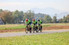 Kronometer: Pravkar članska štafeta; pri mladih zlato Italiji, Slovenija sedma