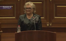 RASPLET DRAME U PRIŠTINI! Justina Široka Pulja izabrana za predsednicu privremenih institucija, glasanje obavljeno nekoliko minuta posle ponoći