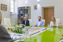 LAKŠE DO INTERNETA I BRŽI RADOVI Bratina i Babić poručili: Jedinstvena informaciona tačka ubrzava digitalnu infrastrukturu