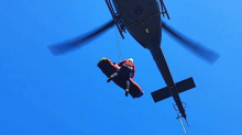 Bivši slovenski ministar obrane brao gljive. Teško stradao, helikopter ga odveo u bolnicu