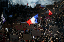 Protesti v Franciji so se kljub vladnim obljubam nadaljevali