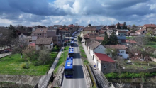 INĐIJA VRATILA GRAĐANE U AUTOBUSE: Besplatan prevoz menja svakodnevicu