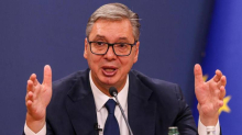 Vučić na skupu: 'Velika sila je udarila na našu zemlju...'