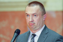 DOK JE BIO NA VLASTI, BOJANU PAJTIĆU PUNA USTA BILA SARADNJE S KINOM, A DANAS... Bivši lider DS ne prestaje da pljuje sve što Srbiji donosi korist! (VIDEO)