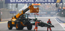 Formel-1-Sprint in Singapur: Max Verstappen gewinnt im Regenchaos, George Russell scheidet aus