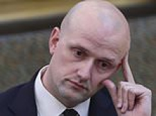 'He's not perfect' says Swinney amid Flynn ferry gas escape row