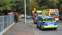 Na Poljskem tretji napad z nožem ta teden, policija aretirala 21-letnico. Gre za spletni izziv?