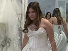 Bride-to-be whose special moment was interrupted by 'proposal Karen' gifted sweet surprise from dress shop owner