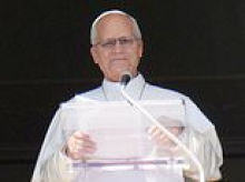 Pope Leo thanks well-wishers for their support after confirming he will undergo surgery 'in the coming days' after lump found on his lung