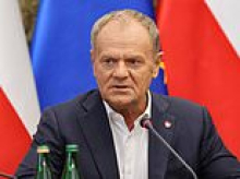 Man is arrested after 'threats and plans to attack' Polish Prime Minister Donald Tusk and his Defence Minister