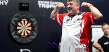 Darts-Star Mensur Suljović erst unfair, dann sexistisch