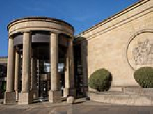 Supermarket worker admits penning plans for terror attacks on police and army
